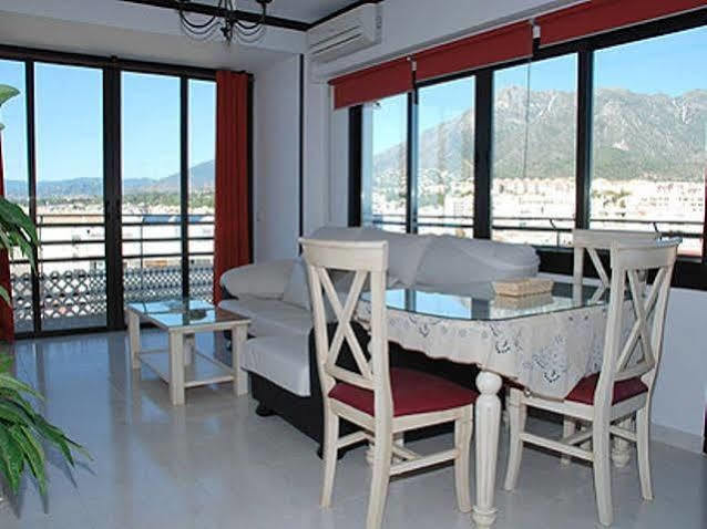 Apartamentos Mediterraneo Nerja Ngoại thất bức ảnh